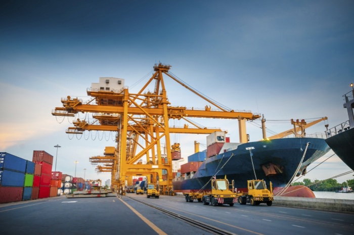 港口機械設備生產(chǎn)廠家的主要產(chǎn)品介紹